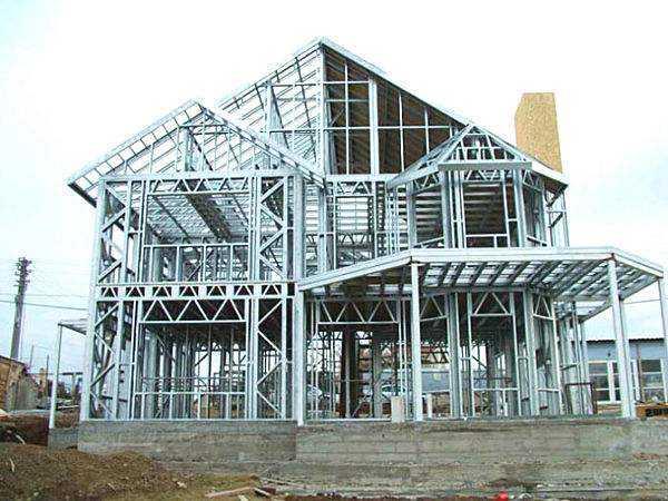 汉川钢结构建筑的腐蚀问题应该如何预防